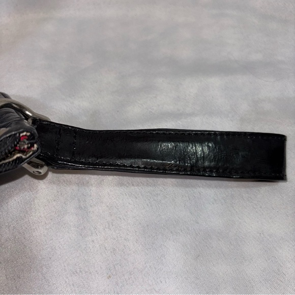 Sophia Visconti Black Distressed Genuine Leather Wristlet Clutch Wallet Purse - Picture 7 of 7